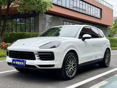 Porsche Cayenne E-Hybrid 2.0T - фото 1