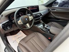 BMW 5 Series 530Li Leading M Sports Package - фото 7