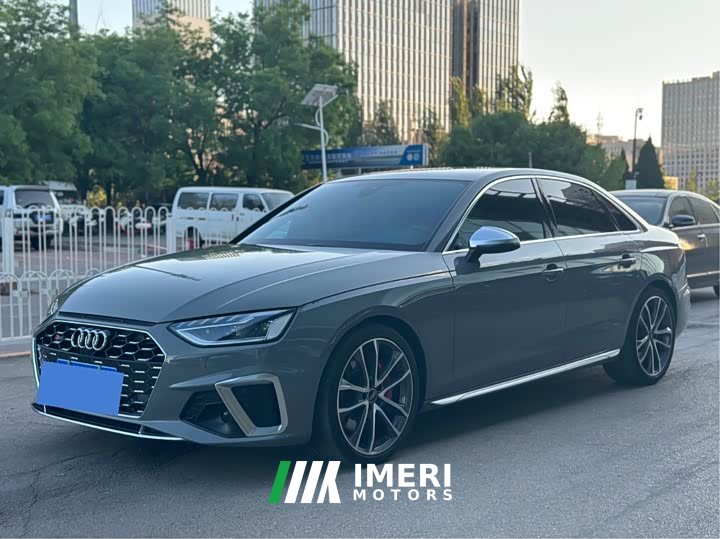 Audi S4 3.0TFSI - автомобиль из Китая