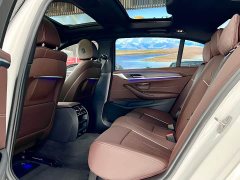 BMW 5 Series 2023 530Li Leading M Sports Package - фото 10