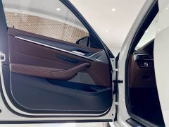 BMW 5 Series 2023 530Li Leading M Sports Package - фото 19