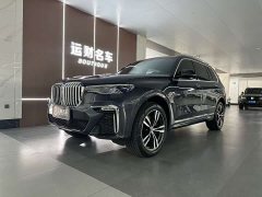 BMW X7 xDrive40i Deluxe VersionM - фото 1