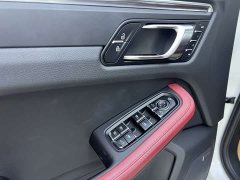 Porsche Macan 2.0T - фото 9