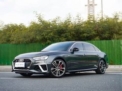 Audi A4L 2020 40 TFSI quattro luxury and dynamic - фото 1
