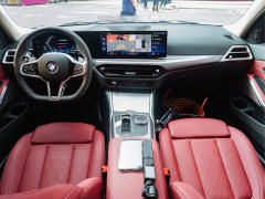 BMW 3 Series 330Li M Sport Night Edition - фото 18