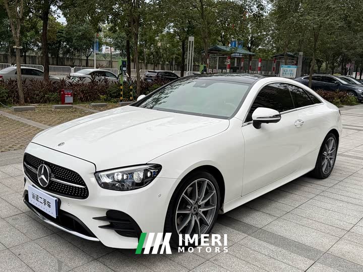 Mercedes-Benz E E 260 4MATIC - автомобиль из Китая