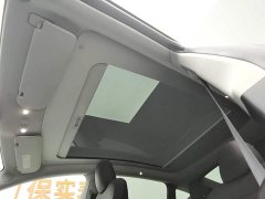 Tesla Model Y standard range rear-wheel drive version - фото 13
