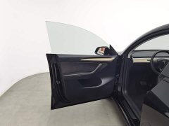 Tesla Model Y standard range rear-wheel drive version - фото 7