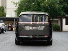 Li Auto Ideal MEGA Ultra - фото 5