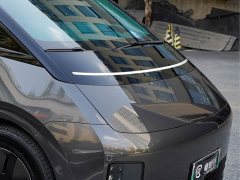 Li Auto Ideal MEGA Ultra - фото 6