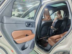 Volvo XC60 2023 B5 four-wheel drive Zhiyi Sports Edition - фото 11