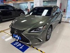 Lexus ES 2023 200 Excellence Edition - фото 1