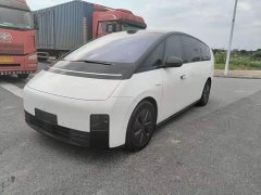 Li Auto Ideal MEGA 2025 Home Family Special Edition - фото 1