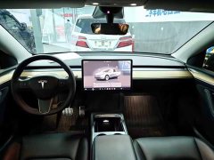 Tesla Model Y rear-wheel drive version - фото 7