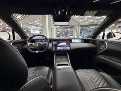 Avatr 11 Hongmeng 90 Degree Luxury Edition - фото 12