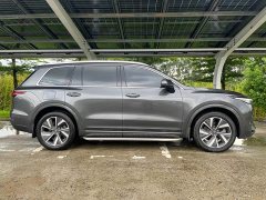 Li Auto ONE Extended-Range 6-Seater - фото 4