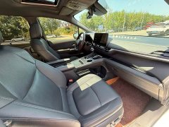 Toyota SIENNA 2021 2.5L Hybrid Premium Edition - фото 13