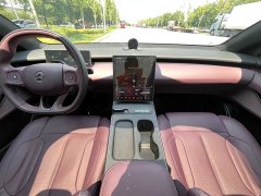 NIO ET5T 75kWh Touring - фото 9