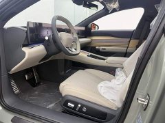 Voyah E5 Sportback Version - фото 6