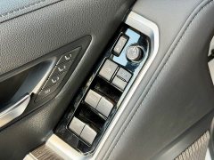 Toyota Land Cruiser (imported) LC300 3.5T automatic - фото 15