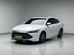 BYD Qin PLUS Champion Edition DM-i 120KM Leading Type - фото 1