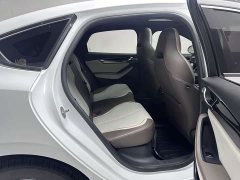 BYD Qin PLUS Champion Edition DM-i 120KM Leading Type - фото 13
