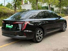 Hongqi E-QM5 Edition - фото 9