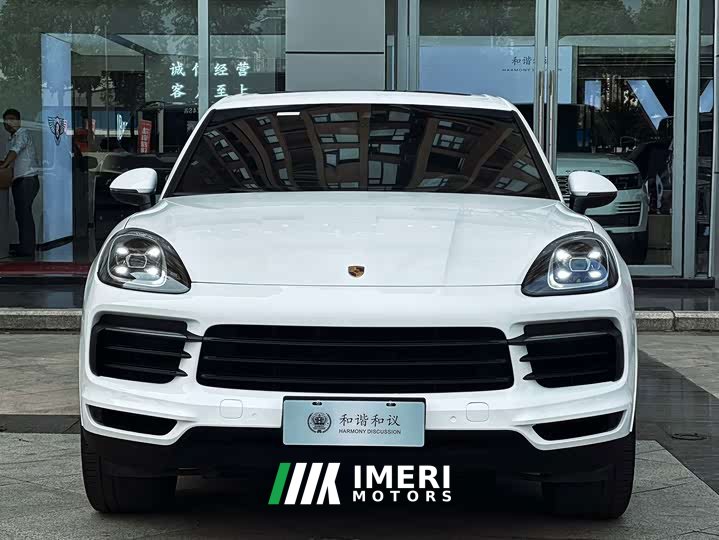 Porsche Cayenne 2019 Cayenne 3.0T - автомобиль из Китая