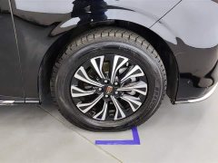 Hongqi HQ9 PHEV 2.0T AWDBusiness Edition - фото 6