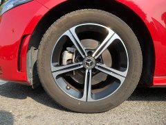 Mercedes-Benz A-Class 2022 Facelift Three A 200 L Sports Sedan Fashionable - фото 9