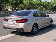 BMW 5 Series 525Li Luxury Package - фото 4