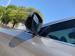 BMW 5 Series 525Li Luxury Package - фото 9