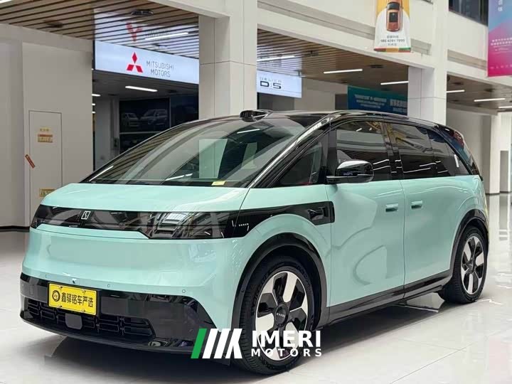 Zeekr JIKE MIX Smart Driving Edition - автомобиль из Китая