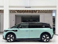 Zeekr JIKE MIX Smart Driving Edition - фото 8