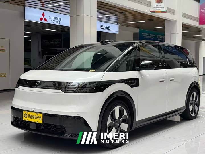 Zeekr JIKE MIX Smart Driving Edition - автомобиль из Китая