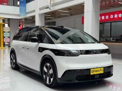 Zeekr JIKE MIX Smart Driving Edition - фото 3