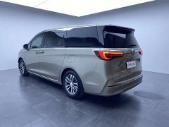 Buick GL8 ES Lu Zun Exclusive - фото 4