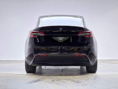 Tesla Model Y long-range all-wheel drive version - фото 5