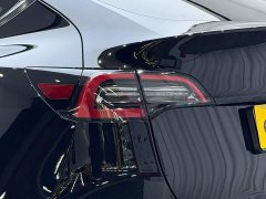 Tesla Model Y long-range all-wheel drive version - фото 7