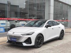 Changan UNI-V 2022 1.5T ZunGui Edition - фото 1
