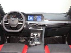 Voyah CS35PLUS Edition 1.4T DCTLuxury Version - фото 12