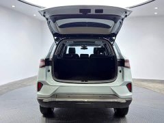 Wuling Xingchen 2.0L DHT electric - фото 6