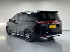 Trumpchi E8 PHEV 150km Longteng Starry Night Edition - фото 6