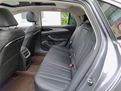 Hongqi H5 2023 2.0T Automatic Intelligent Connected Flag Edition - фото 8