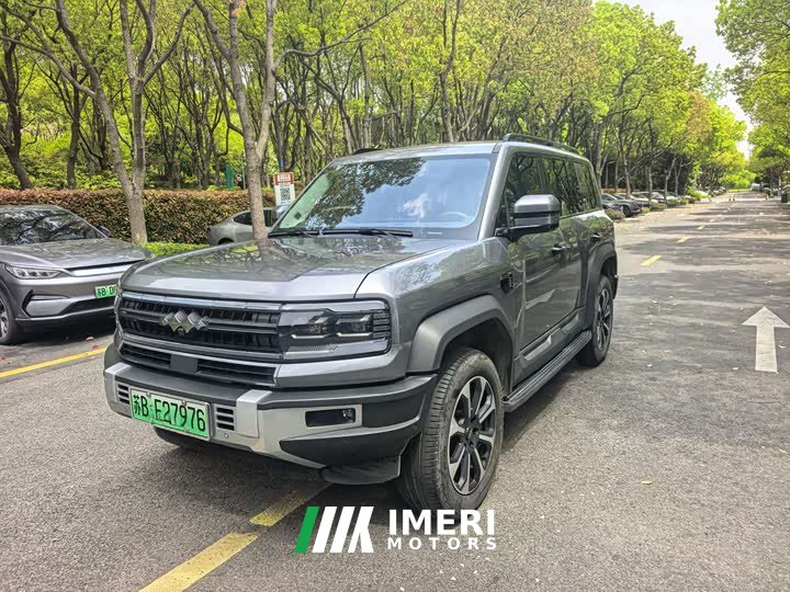 Voyah 5 Edition - автомобиль из Китая