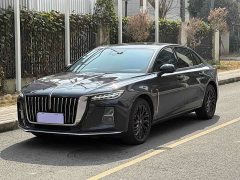 Hongqi H5 2023 2.0T automatic smart connected flag version - фото 1