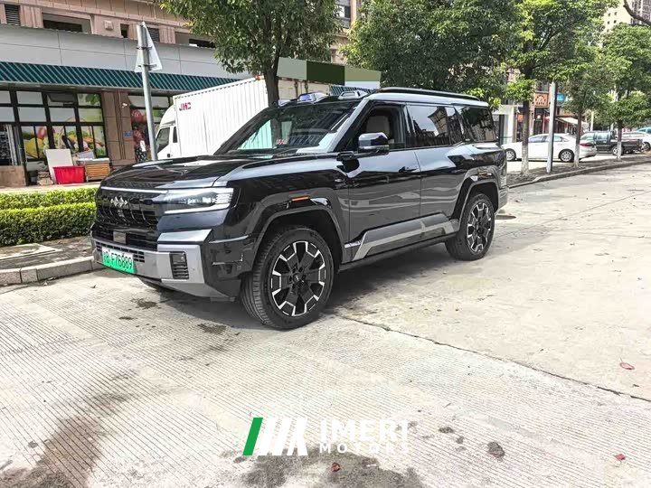 Voyah 8 Flagship Edition 7 - автомобиль из Китая