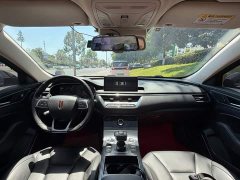 Hongqi H5 2022 Classic 1.8T Automatic Intelligent Connected Flag Edition - фото 13