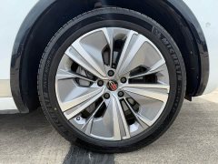 Hongqi E-HS9 660km Qichang version six seats - фото 16