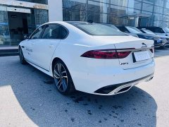 Jaguar XFL 2.0T P300 four-wheel drive flagship sports gold version - фото 3